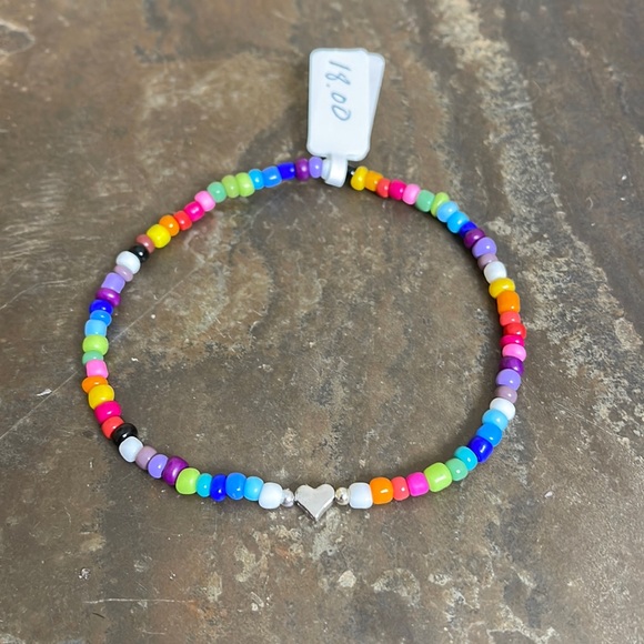 NWT Candy Did It! Handmade Bright Color Beaded Tiny Silver Heart Stretch Anklet - Picture 1 of 4